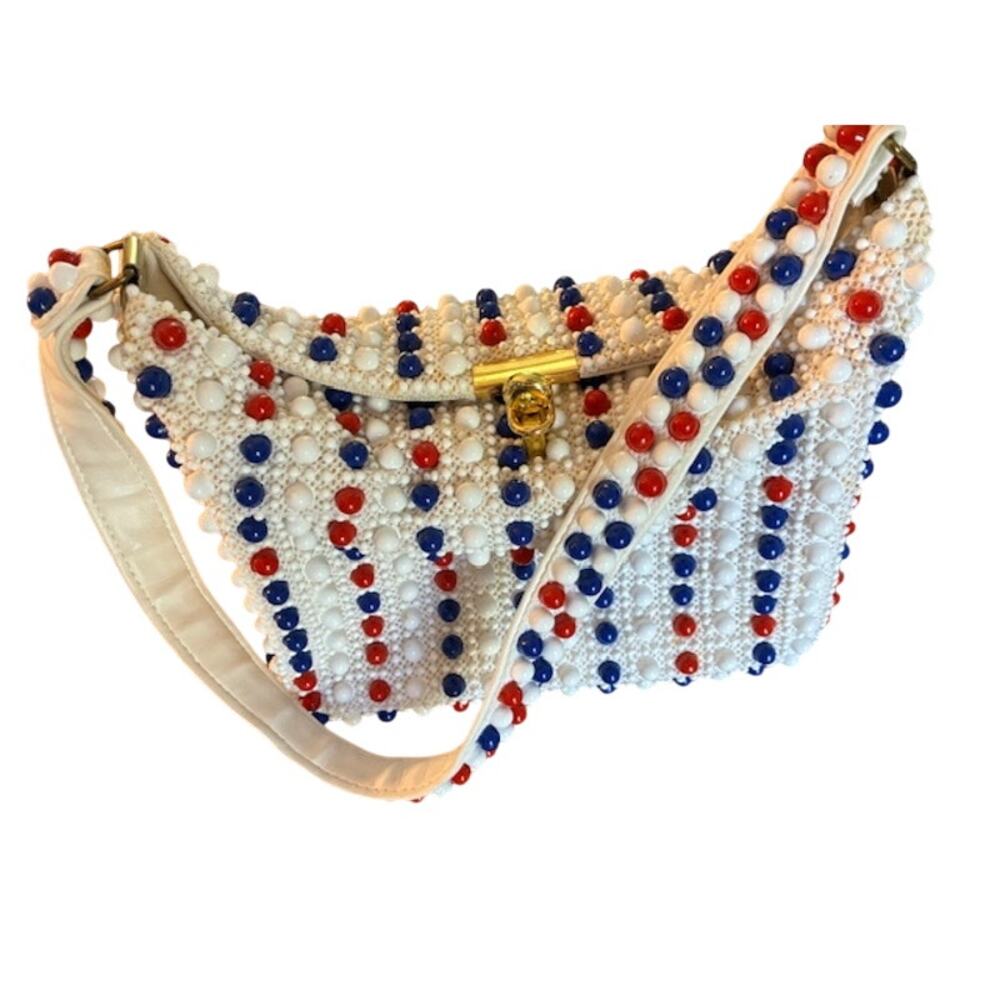 Vintage Lumured Bead Flower Purse New without Tags Red White Blue USA Celebrate‎